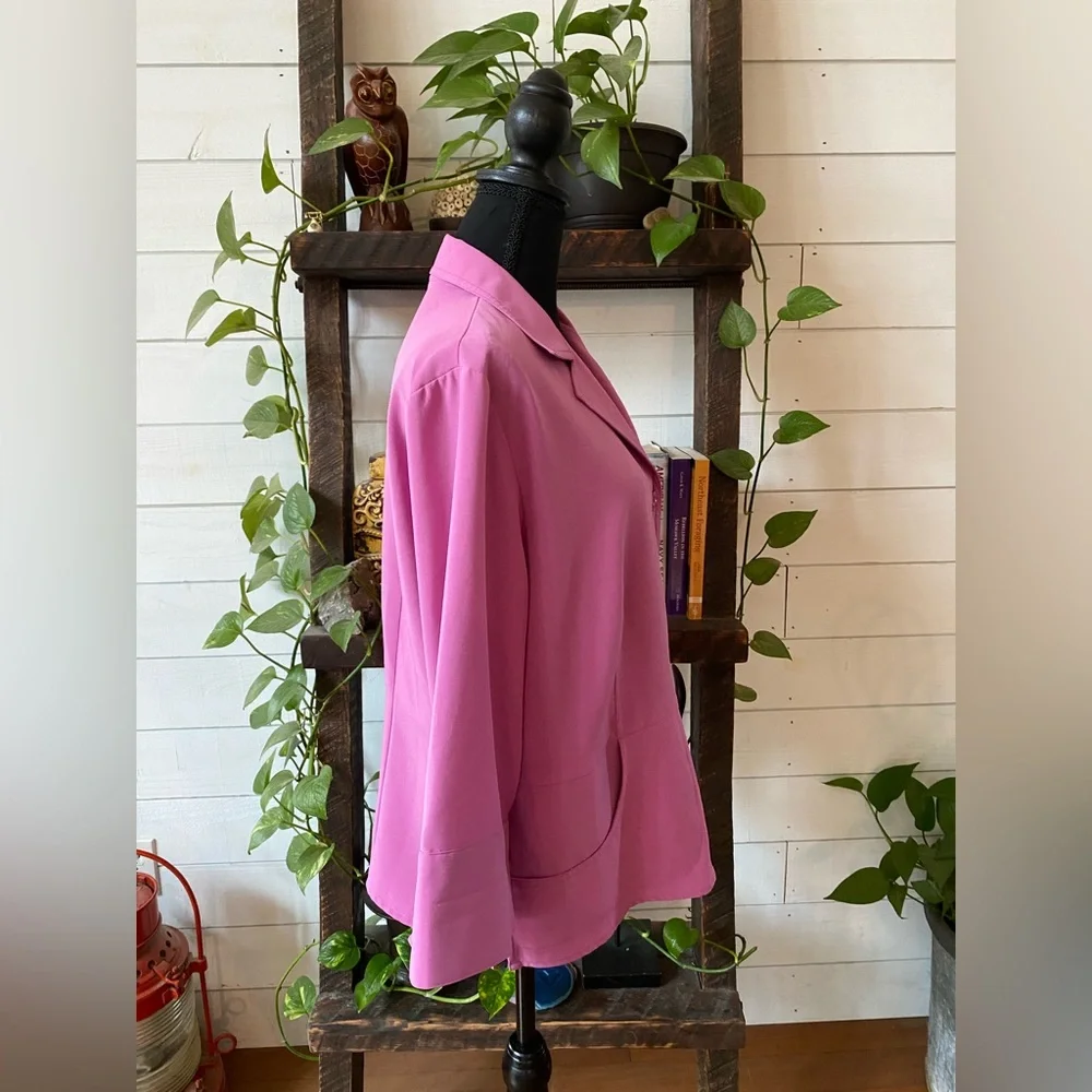 Kathy Che: Women's Pink Jacket